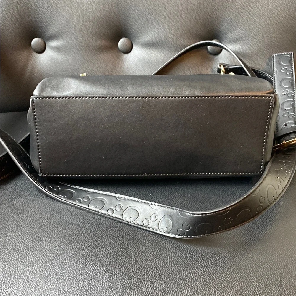 GUESS Black Chain-Accent Crossbody Bag - Picture 7 of 10